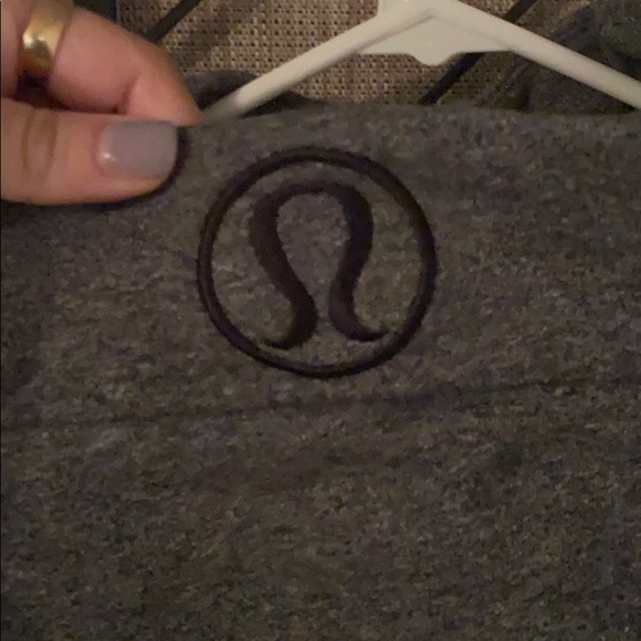 Lulu lemon sweatshirt! - Picture 4 of 5